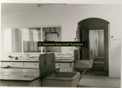 F001130-3 Interieur van een gedeelte van het gebouwencomplex van de Rijksdienst voor de IJsselmeerpolders (van 1940 tot ...