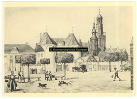 F004564-2 De Vispoort aande buitenzijde, rechts de Nieuwe Toren en het torentjes van het Oude Raadhuis.