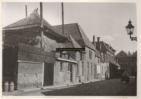 F000831 Panden Groenestraat 9 - 1 en Cellebroedersweg 10, met stadsboederij.