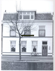 F003737 Voorgevel pand Vloeddijk nr. 130.