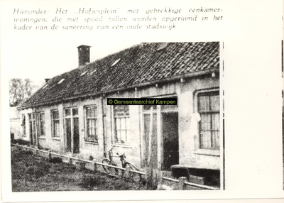 F000879 Panden Burgwal 16/ hoek Korte Hofstraat en Korte Hofstraat 4, gezien vanuit de Korte Hofstraat.(met vermelding ...