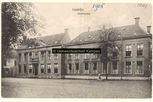 F001001 Gebouw van de Hoofdcursus aan de Koornmarkt .