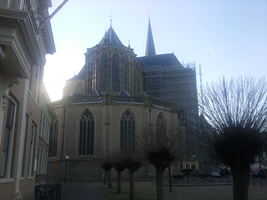 F013010 De St. Nicolaas- of Bovenkerk aan de Koornmarkt.