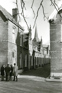 F011276 Valkstraat hoek Ebbingestraat, oudste vermelding van de Valkstraat is van een handeling van de gemeenteraad op ...