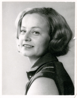 F003212 Mej. Anja. Zikken, raadslid voor de V.V.D. van 1974 - 1976; werkte bij Schotte.
