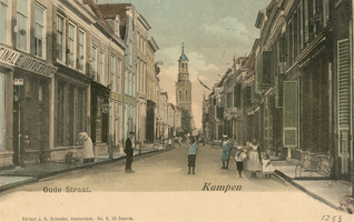 F001253 Een prentbriefkaart van de Nieuwe Toren en de Oudestraat, op de achterzijde: Aan Mejuff. K. Dregmans, Axel.