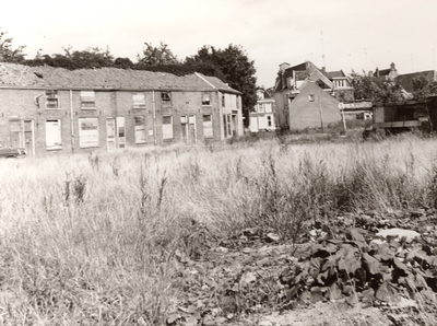 F000204 Bregittenstraat, voorheen Heiligesteeg nabij de hoek Plantsoenstraat voor de afbraak.