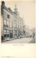 F000247 Broederweg met Hotel des Pays-Bas, 2e gebouw van links, geheel rechts de Broederpoort.