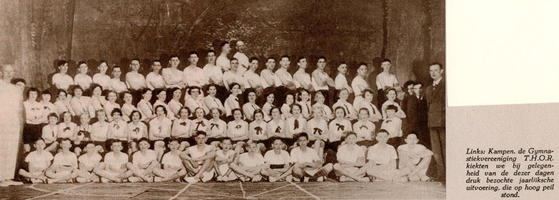 F010601 Groepsfoto van de Gymnastiekvereniging T.H.O.R. op 5 februari 1937.