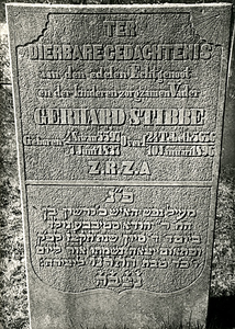 F004012 Grafsteen van Gerhard Stibbe. Ter dierbare gedachtenis aan den edelen echtgenoot en der kinderen zorgzamen ...