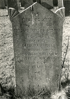 F004126 Grafsteen van Carolina Anholt, weduwe van Simon Jacob Rudelsheim, overleden 22 november 1941, H.A.R.I.V. ...