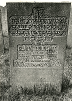 F004129 Grafsteen van Clara Goudsmit, geboren 13 mei/21 Ijar (5)609 - H(ier is) b(egraven) de dierbare vrouw m(evrouw) ...