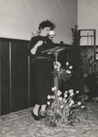 F000495-05 Minister Klompé tijdens haar toespraak ter gelegenheid van de opening van Huize Margaretha.