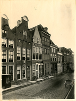 F001295 Oudestraat, de pand 152-170; 156 huidige kapper Hollander - vroeger Brood en Banket; 158 Gotisch Huis, ...