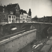 F000409 Restauratie en tevens versmallling van de stadsgracht Burgel ter hoogte van de Cellebroedersbrug.