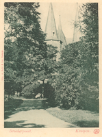 F000688 De Broederpoort aan de plantsoenzijde.