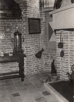 F000697 Interieur van de eerste verdieping van het museum De Broederpoort.