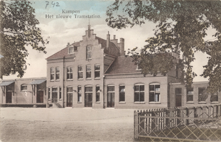 F000742 Tramstation Kampen-Zuid, de lijn Kampen - Hattem werd geëxploiteerd door de H.IJ.S.M. (Hollandsche IJzeren ...