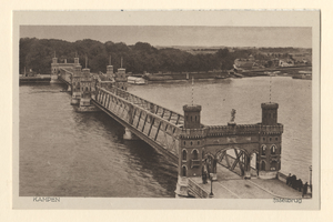 F000059 Kaart 1: Proveniershuisjes van de Verenigde Gasthuizen. Kaart 2: IJsselbrug van voor 10 mei 1940, het NS ...