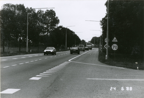 F010027 's-Heerenbroek, kruising Zwolseweg - Schoolsteeg.