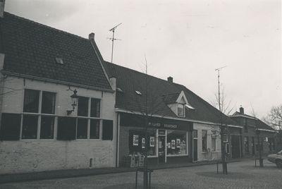 F014318 Zalk Kerkplein 7-9.