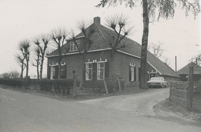 F014349 IJsselmuiden - Oosterholdseweg 24.
