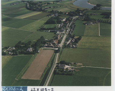 F014523 Luchtfoto 's-Heerenbroek met Zwolseweg.