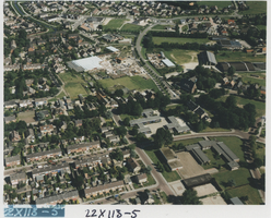 F014549 Luchtfoto IJsselmuiden ter hoogte van voormalig tuincentrum Koster..
