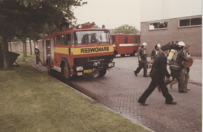 F014696 Brandweer IJsselmuiden - Brandweerwedstijd in Rolde.