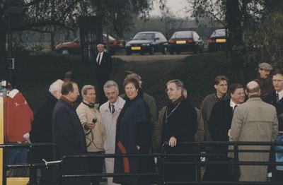 F014771 Opening van het Zalker veer op 11 november 1996 door minister Annemarie Jorritsma.