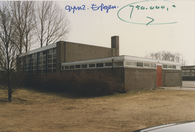 F014815 Foto uit een serie opnamen voor de taxatie WOZ 1995 - IJsselmuiden gymnastieklokaal aan de Erfgenamenstraat..