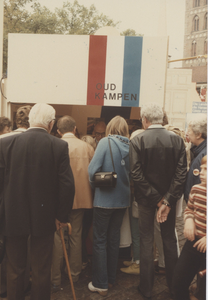 F014994 Hanzedagen van 1983 in Lübeck Duitsland. Kamper markt delegatie voor de gemeente kampen, J.W. Boekhoven, R.G. ...