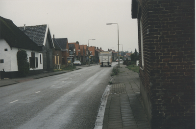 F015199 IJsselmuiden Plasweg (serie van 30 foto's voor de inspectie van de trottoirs door gemeentewerken IJsselmuiden).