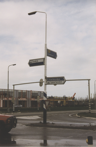 F015431 Verkeerssituaties in IJsselmuiden - kruising Zwolseweg en Oosterlandenweg.