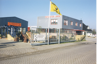F016124 IJsselmuiden bedrijfspanden van M. Woning sierbestrating en Natuursteen Ilbrink.