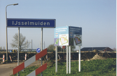 F016127 IJsselmuiden start bedrijventerrein Zendijk.