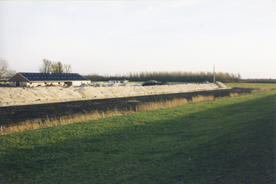 F016187 Stoter Bouwgrondstoffen IJsselmuiden aan de IJssel bij Kampen.