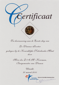  Certificaat (met munt) ter herinnering aan de eerste slag van de Viaanse Poorter, door D.A.M. Koreman, burgemeester ...