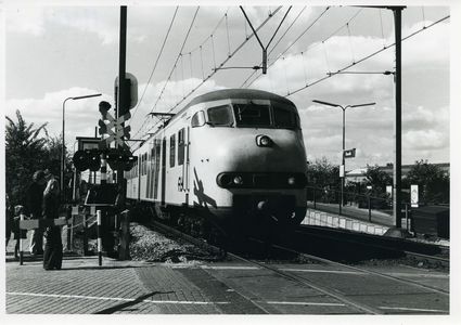 Vertrekkende trein (Hondenkop) vanaf station Bunnik richting Driebergen