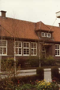  Victoriaschool. Gebouw afgebrand in 1993