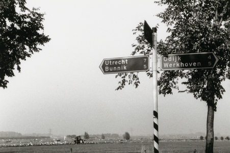 Achterdijk bewegwijzering nabij kruising Burgweg
