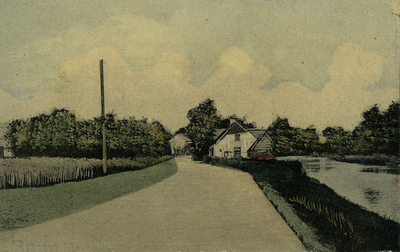  De Schoudermantel, rechts een witgepleisterde woning, daarachter de Kromme Rijn.