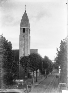  De Nederlands-hervormde kerk.