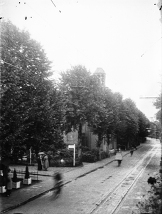  Straatbeeld met tramrails.