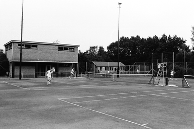  Tennisbanen van tennisclub TC Rhenen op het Candiaterrein