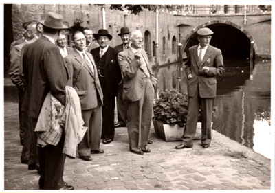  Excursie gemeenteraad naar Utrecht (van rechts naar links: Technisch Ambtenaar J. Meijer, Th. v.d. Willik, G. v.d. ...