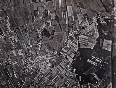 Luchtfoto oostelijk deel gemeente Rhenen (reproductie)