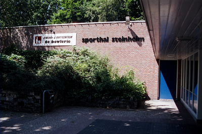  Ingang van sporthal Steunheim