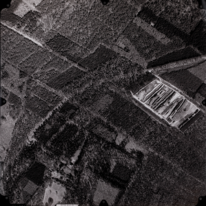  Luchtfoto gemeente Doorn: Heuvelrug-zijde met oa. De Ruiterberg en vuilstortplaats (strook 007, foto 0144)