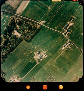  Luchtfoto (kleur) gemeente Doorn: Langbroek-zijde met oa. Gooyerdijk, Gimbornpark (nr. 5935)